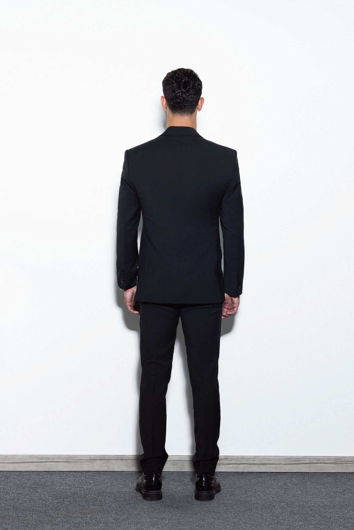 Slim-fit Black single breasted suit